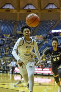 Naomi Davenport scores 16, West Virginia cruises past Kansas State 60-30
